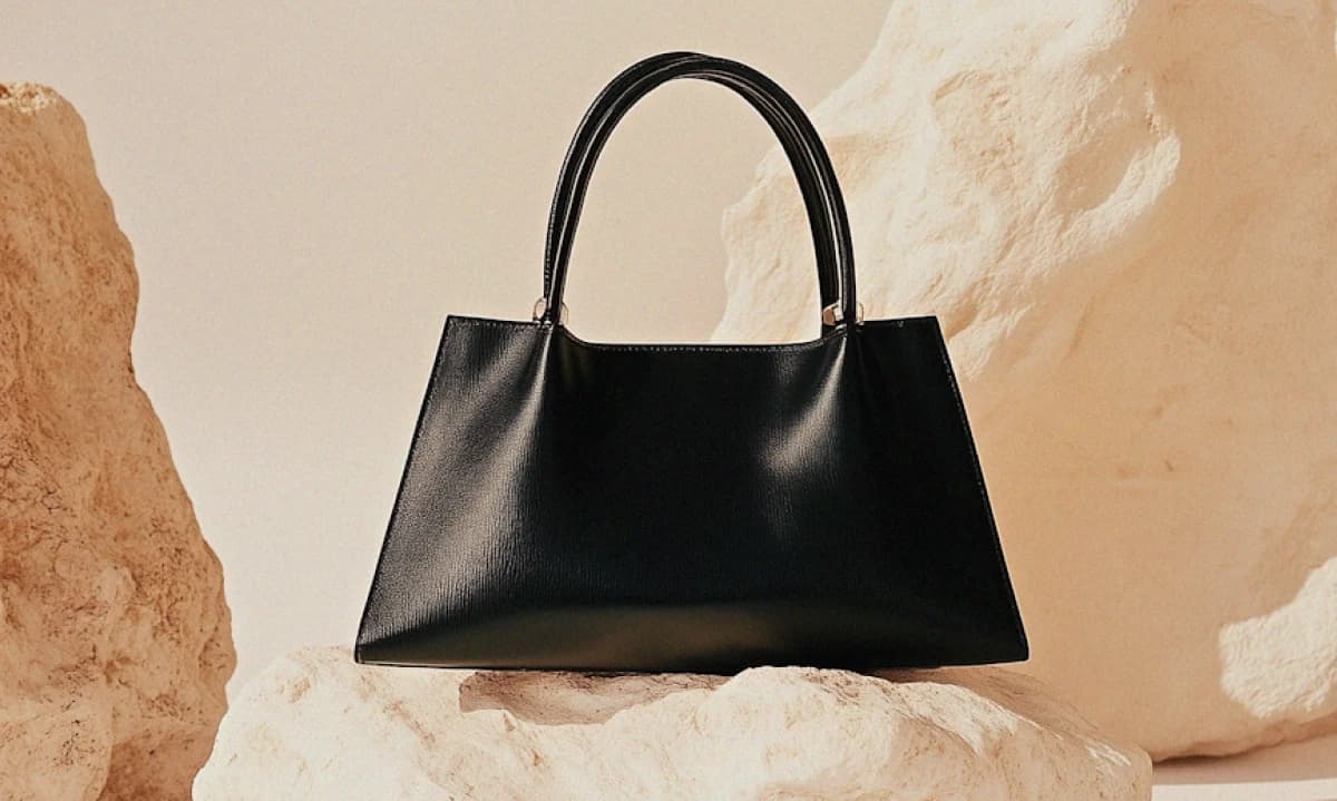 ÉLAN leather bag — artisan crafted
